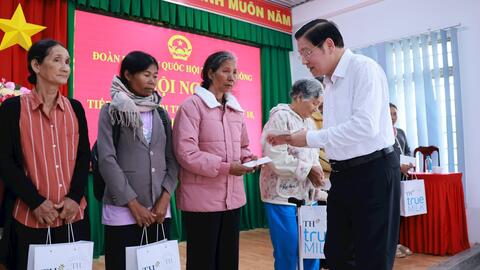 Trưởng Ban Nội chính Trung ương tiếp xúc cử tri tại Lâm Đồng