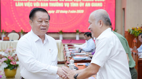 Trưởng Ban Tuyên giáo và Dân vận Trung ương làm việc với Tỉnh ủy An Giang​