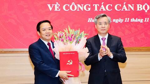 Chủ tịch Ủy ban nhân dân tỉnh Ninh Bình Phạm Quang Ngọc giữ chức Phó Bí thư Tỉnh ủy Hưng Yên