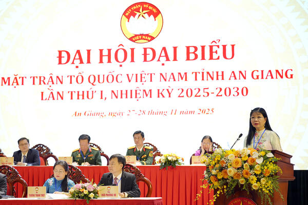 Bí thư Tỉnh uỷ Nguyễn Tiến Hải dự Đại hội đại biểu Mặt trận Tổ quốc Việt Nam tỉnh An Giang lần thứ I