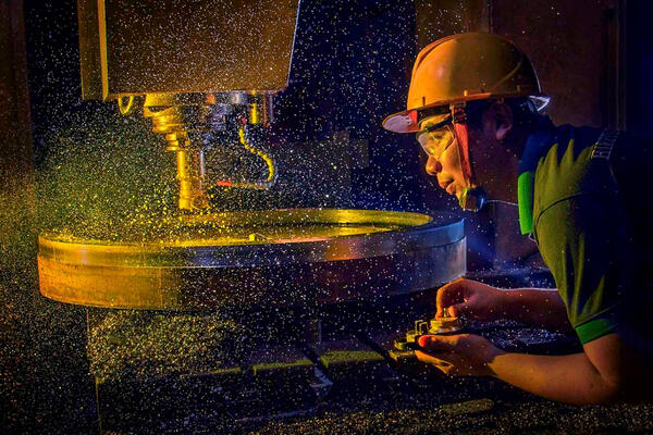 Đổi mới công tác tuyên truyền, vận động công nhân góp phần bảo đảm an ninh chính trị trong tình hình mới