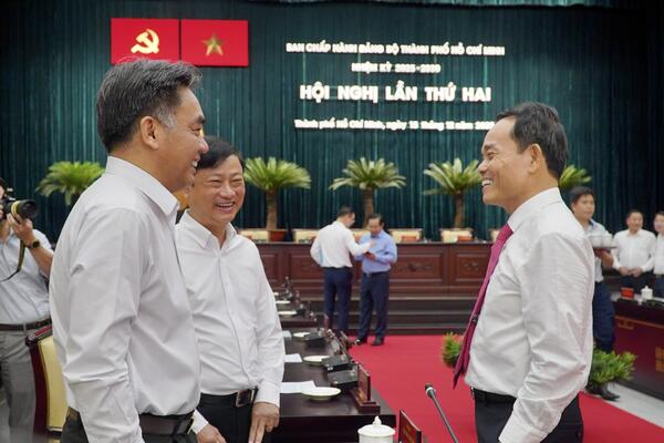 Hội nghị lần thứ hai Ban Chấp hành Đảng bộ thành phố Hồ Chí Minh bàn nhiều nội dung quan trọng