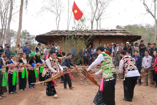 Công tác dân vận trong xây dựng mô hình “Xã biên giới sạch về ma túy” tại huyện Tương Dương
